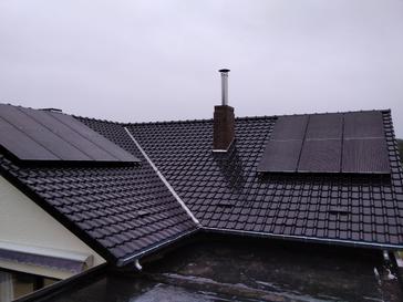 14 panelen AXITEC 300 WP met Solar Edge te Sint-Lambrechts-Herk