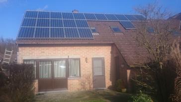 22 panelen AXITEC 265 Wp met SolarEdge te Diepenbeek